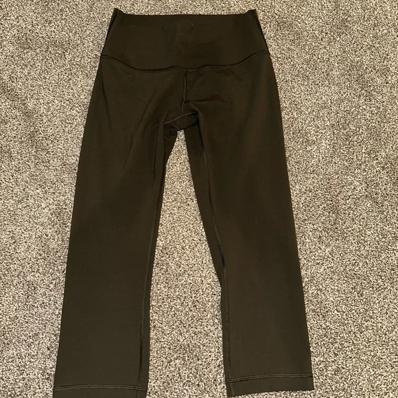 Lululemon Align Super-High-Rise Crop 21" - Picture 3 of 6